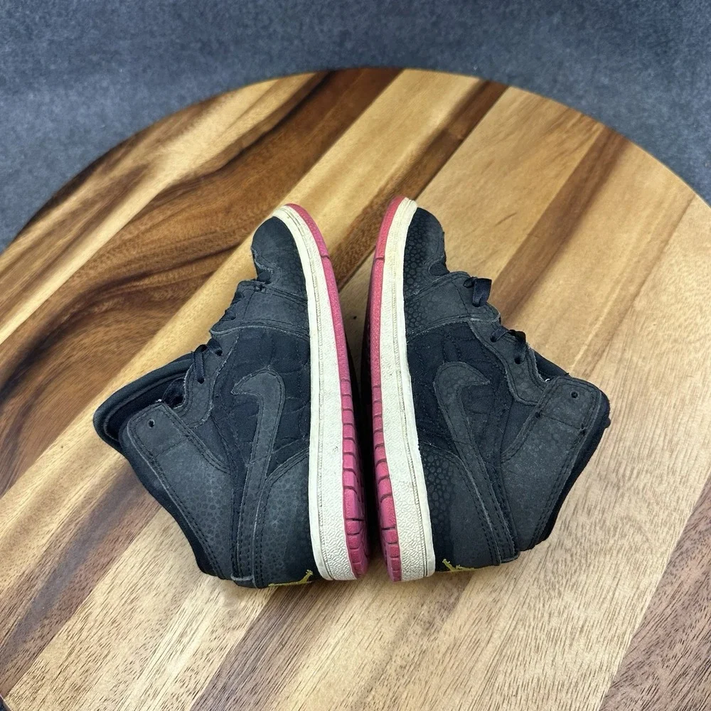 Nike Air Jordan 1 Toddler (PS) Pink/Black 2011 Size 9C 364773-008